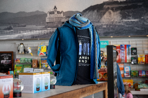 Warming Hut Park Store